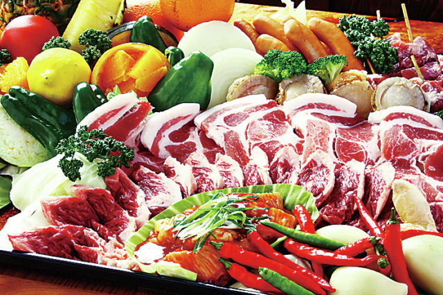 米から野菜まで素材自慢の店「郷土料理 ひめ路」