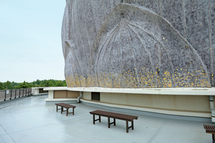 【牛久大仏台座】 金箔を貼ろう!