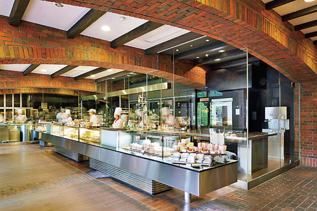 【クラブハリエ】シックな空間で過ごす甘いひととき「近江八幡日牟禮ヴィレッジ クラブハリエ日牟禮館」