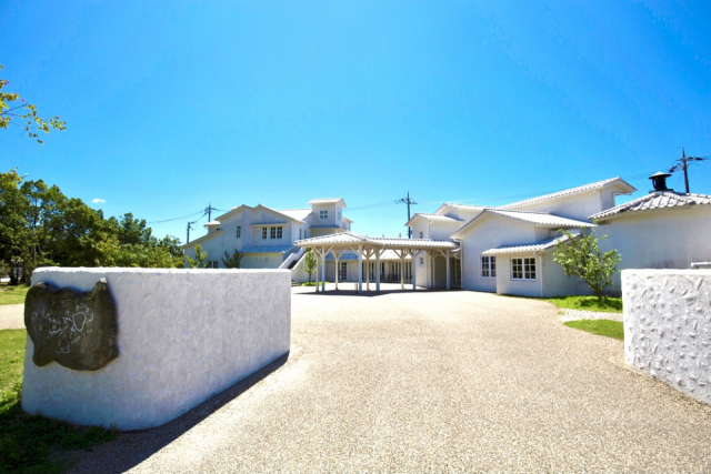 【クラブハリエ】琵琶湖のほとりのパン専門店「クラブハリエ ジュブリルタン」