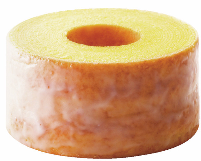 【静岡×おすすめ土産】飲み物いらずのしっとり感「治一郎のバウムクーヘン」