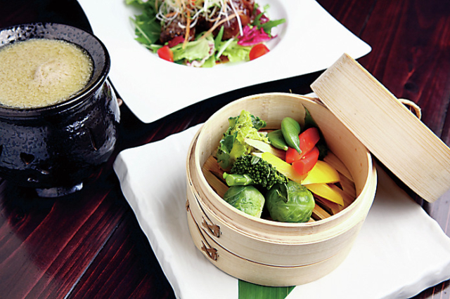 【長崎の海鮮丼&海鮮メニューおすすめ店】長崎DINING 多ら福 亜紗