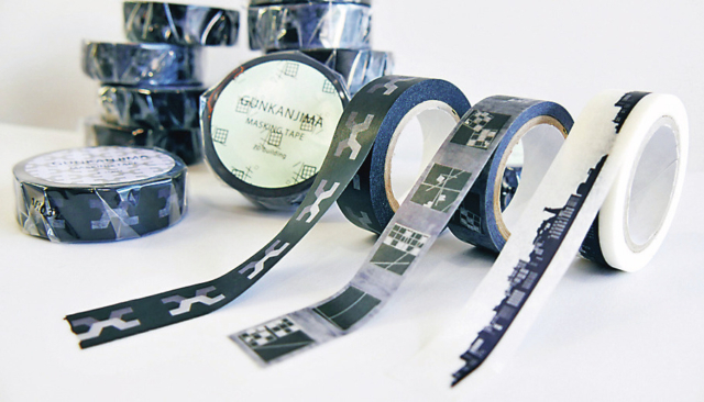 オリジナルの土産をチェック!