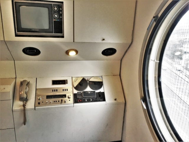 ”宇宙船”カプセル