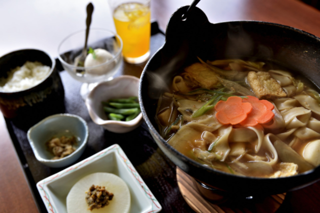 中之条ガーデンズでのランチは、地元食材や園内で採れたものが楽しめる「美野原食堂」