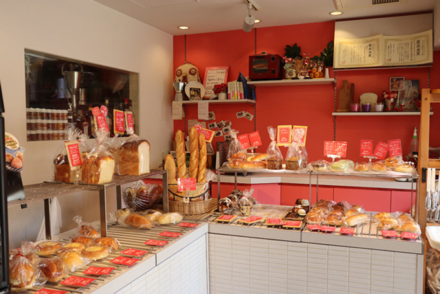 【三軒茶屋のパン屋さん】「毎日でも食べたいパン」、グランプリ受賞の「カレーパン」、4代続く老舗も!三軒茶屋の美味しいパン屋さん8選