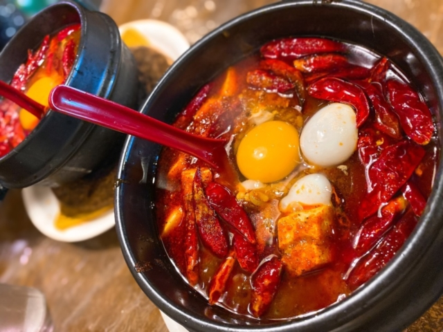 東京 激辛料理好き必見 東京都内の辛ウマ料理店10選 まっぷるトラベルガイド 東京 激辛料理好き必見 東京都内の辛ウマ料理店10選 まっぷるトラベルガイド