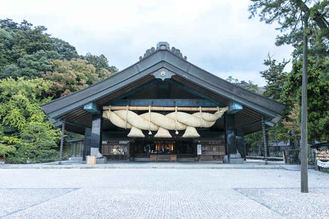 【出雲をめぐるドライブ観光:1日目】AM10:00 出雲大社で縁結び