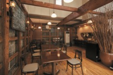 洋食屋マンジャーレTAKINAMI