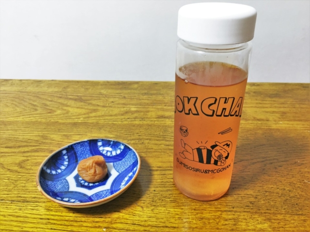 作り方⑤ 完成まで干した梅を寝かせる