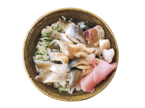 名物ホッキ貝もここで!海の駅 ぷらっとみなと市場