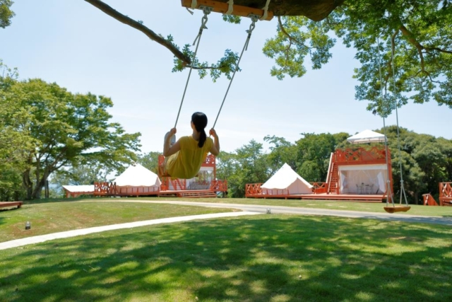 森の中で遊ぼう!ブランコやテントサウナも!!