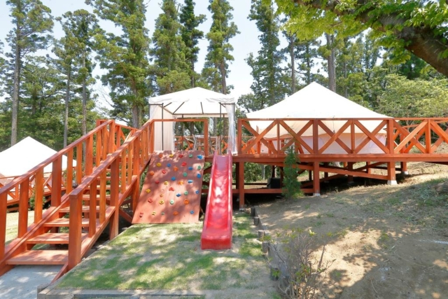 「マザー牧場 グランピング THE FARM」の快適な滞在スペースで贅沢な時間を!