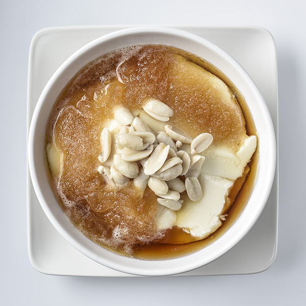 【騒豆花】 徹底的に食べ比べ! 親子三代続く老舗の専門店が手掛ける台湾カフェ