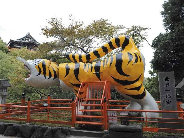 【奈良ドライブの必見スポット】①守護神のトラが迎える毘沙門天王の寺「朝護孫子寺」