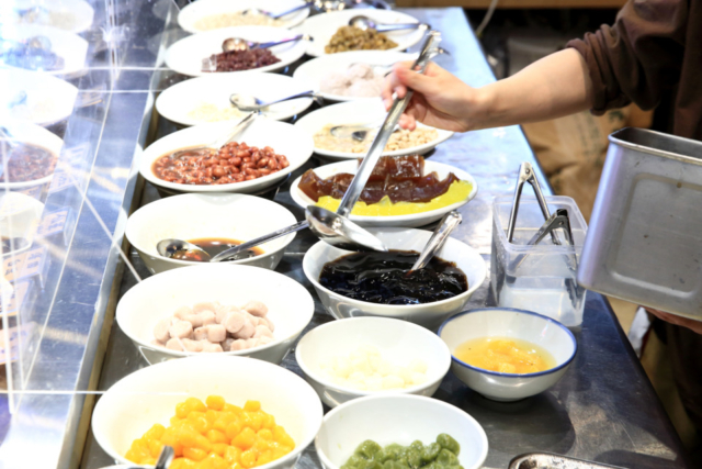 大阪で味わう台湾スイーツ その①:豆花 【南所豆花】 10種類ものトッピング! 本場・台南の豆花の味を徹底的に追究した南所豆花