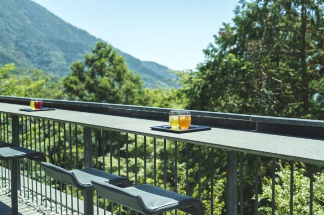 エグゼクティブ感にあふれるゲスト専用ラウンジ