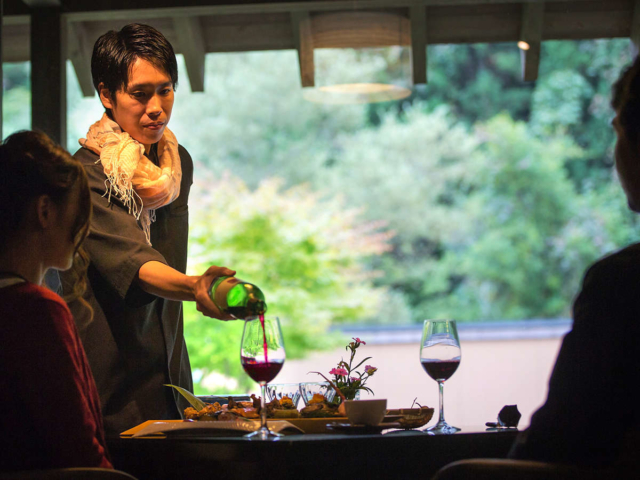 山の恵みを結晶した滋味深い創作料理