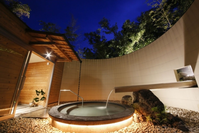 それぞれにテーマを設けた貸切風呂