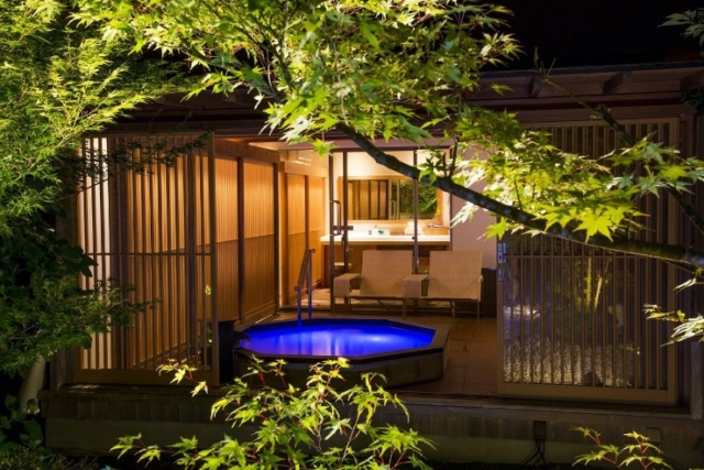 それぞれにテーマを設けた貸切風呂