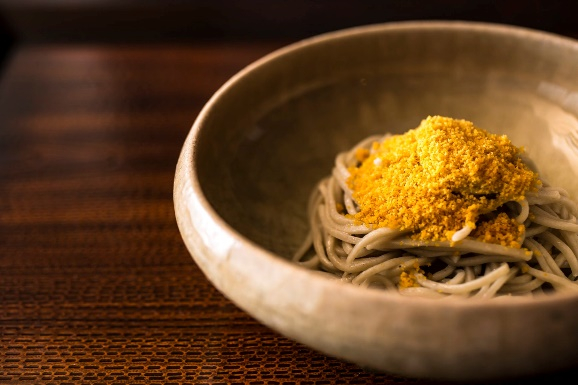 「信州諏訪らしい」味わいを基本とする郷の料理