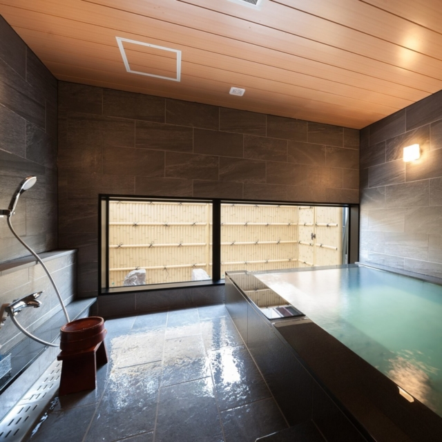 大人が寛ぐ和モダンな宿は、赤ちゃん連れにもおすすめ「かんすい苑覚楽(那須)」