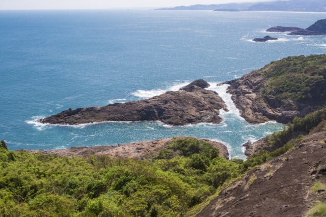 ③ 日向で絶景スポットめぐり。ランチは和風チキン南蛮!