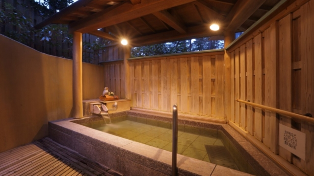 赤ちゃんと憧れのインフィニティプールで過ごせる宿「鴨川館(鴨川)」