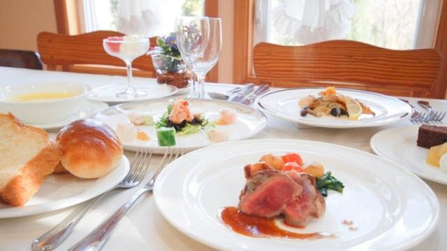 赤ちゃんが喜ぶ遊びがたくさん!赤ちゃん連れにおすすめの宿「プロヴァンス(伊豆高原)」