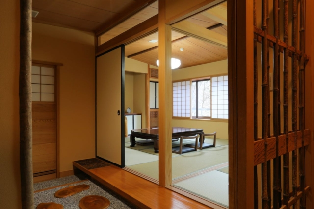 客室で自在にいつでも温泉を独り占め