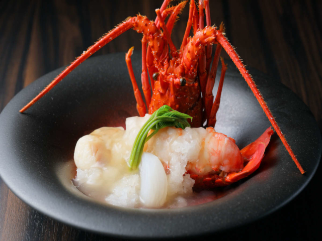 手間を惜しまない質重視の会席料理