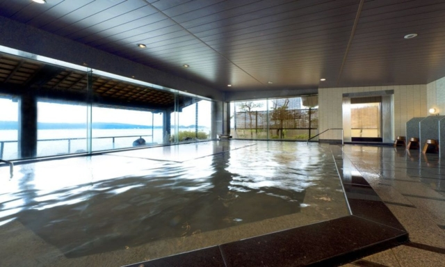 1200年の歴史をもつ成分豊かな海の湯