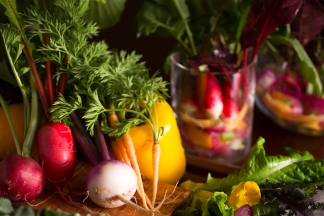 食材の本質を見抜いた麗しい創作料理