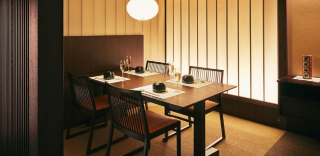 魯山人の思想を映す見事な器と料理の競演