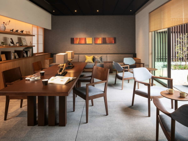 やさしい味わいの名物どら焼きでほっこり一服