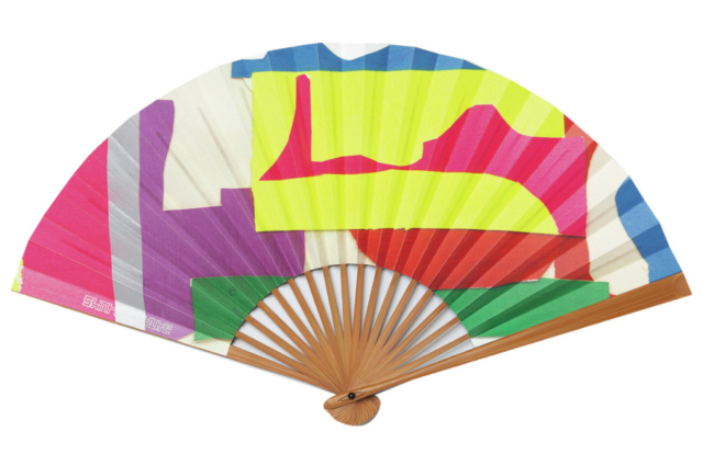 京都文化:老舗の新展開 バナナとイエロう~老舗扇店が展開するファッションブランド~