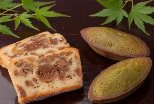 おみやげにはもちろん東京ラスクを♪