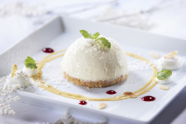 ハウステンボス光の王国 クリスマスグルメ&純白に輝く白銀グルメ