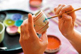 手作りのぬくもりを感じる陶器ショップ「陶アトリエ・花*花」