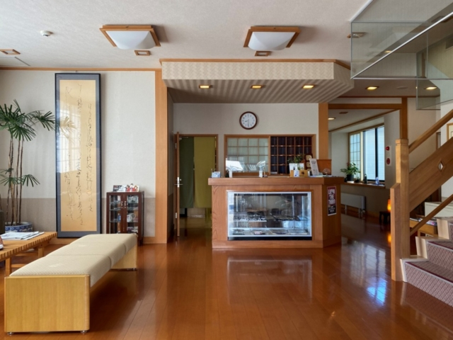 名物の”カキたまりやき”が絶品!「旅館くりもと」