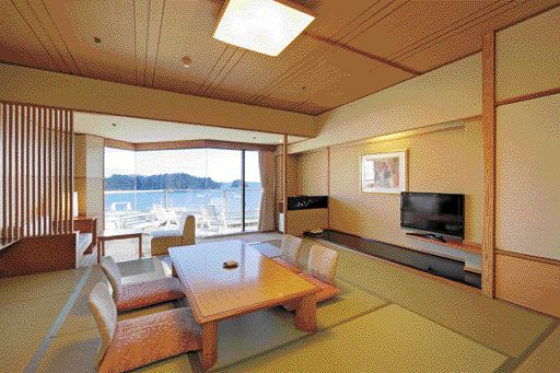 【宮城・松島×宿】福浦島に架かる朱塗りの橋を望む「松島センチュリーホテル」