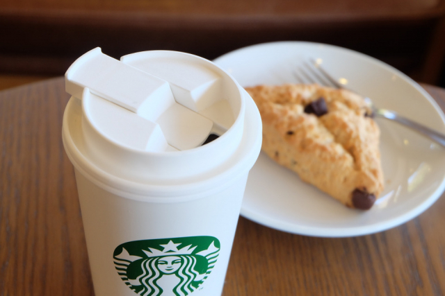 スタバのタンブラー割引を徹底解説!持ち込み可能?割引対象メニューは?