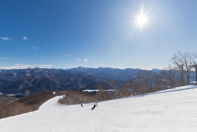 関東最大級のビッグゲレンデに 人気のキッズスクールも大好評!ホワイトワールド尾瀬岩鞍