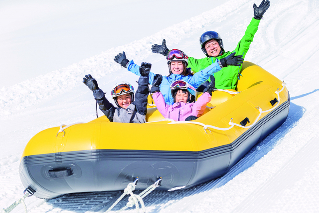 滑る、遊ぶ、泊まるを丸ごと楽しめる ホテル一体型のスノーリゾート!タングラムスキー サーカス