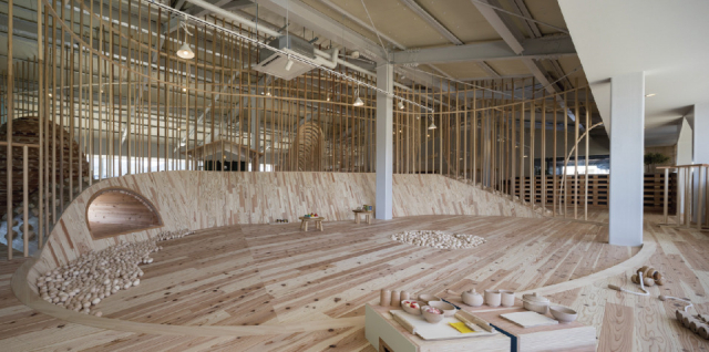 道の駅センザキッチンの敷地内 長門おもちゃ美術館