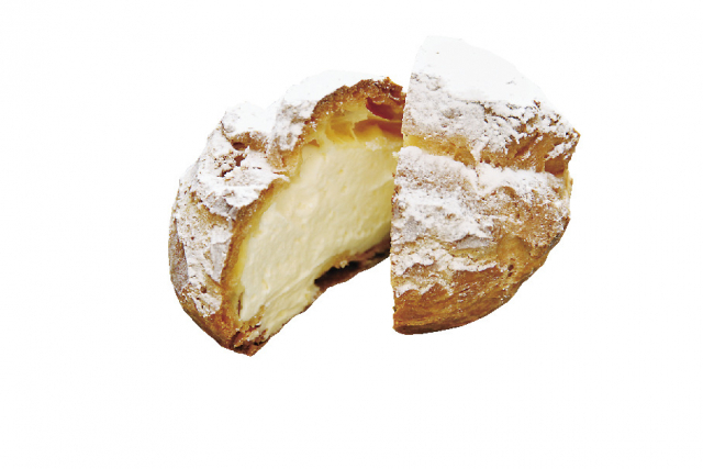 岐阜の道の駅15選⑧ 名物のシュークリームが大好評!「道の駅 清流の里しろとり」