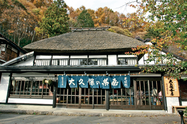 【長野市】信州そばがおいしいそば屋2 茅葺き屋根の古民家で味わう「大久保の茶屋」