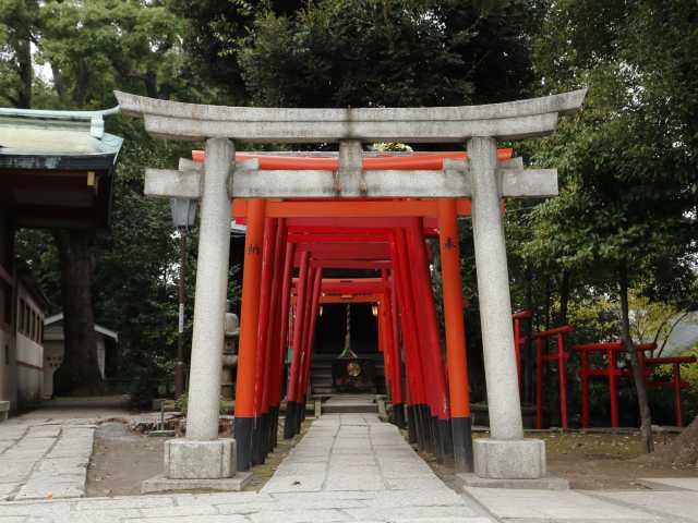 一粒萬倍の泉で金運アップ!品川神社【東京都品川区】