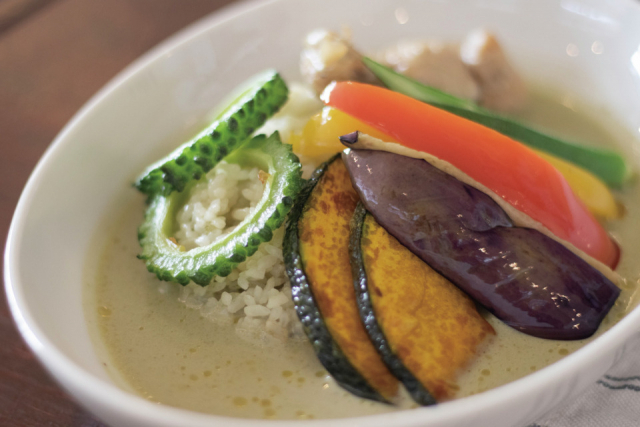 ユーグレナモール周辺を街ブラ④:話題の「ユーグレナ」を使ったカフェでブレイク