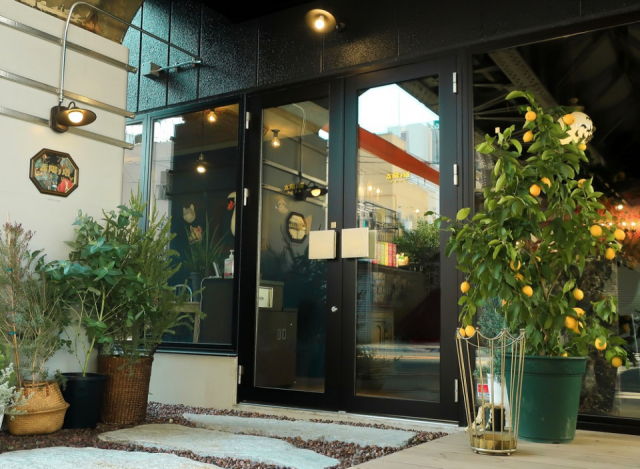 太陽ノ塔 洋菓子店の手土産こちらもおすすめ:タイヨウノカンカン フラワー